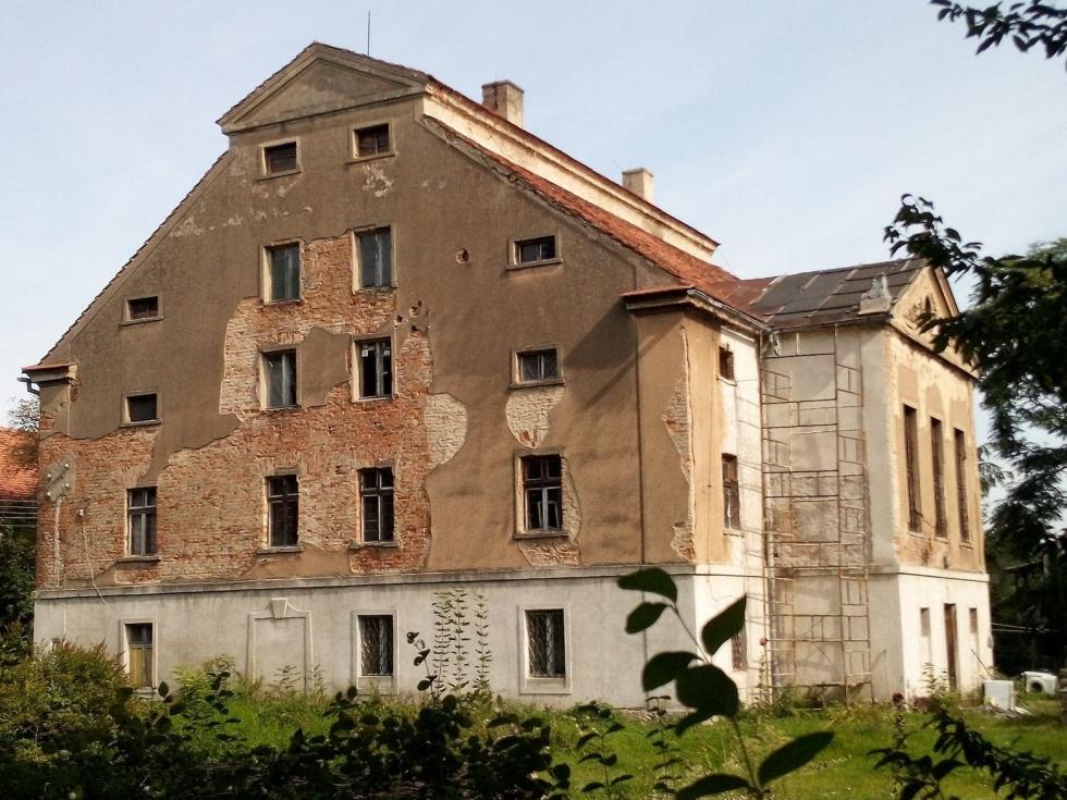 „W subie ziemi i Hitlera” - zapomniane dzieje paacu w Proszkowicach